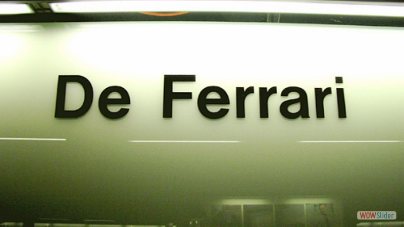06. De Ferrari - Insegna presso banchina
