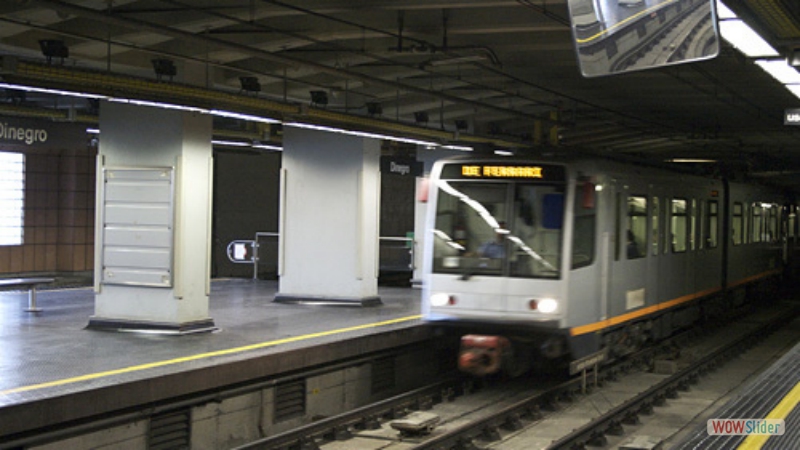 05. Dinegro - Treno in arrivo